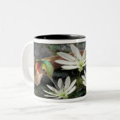 Mooie ruby Throated Hummingbird Tweekleurige Koffiemok (Voorkant links)