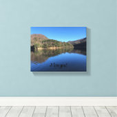 Mooie & rustige Lake Wrapped Canvas (Insitu (Houten vloer))