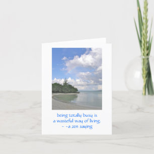 Mooie rustige verlaten strand & Zen Quote Kaart