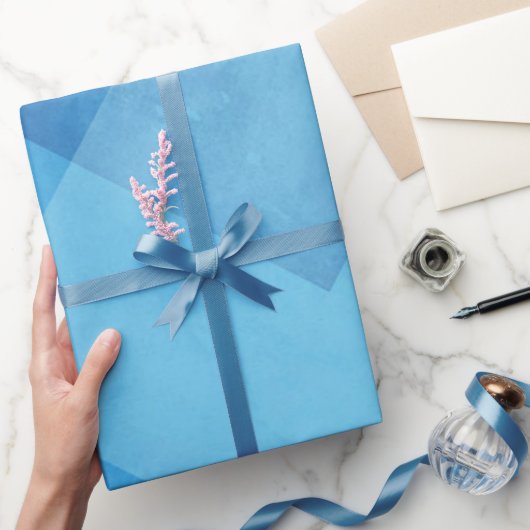 Mooie schaduwen van blauw met gelaagde achtergrond cadeaupapier (Geschenken)