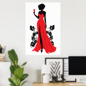 Mooie silhouet van jonge vrouw met wijnglas poster (Thuiskantoor)