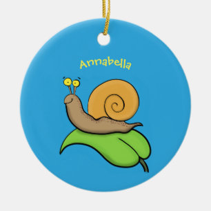 Mooie slak op een bladtekening van de cartoon keramisch ornament