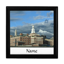 Mooie stadsskyline op een bewaardoos