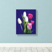 Mooie stijlvolle roze witte tulpen blauw bloemig canvas afdruk (Insitu (Houten vloer))