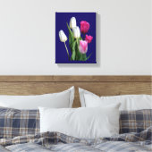 Mooie stijlvolle roze witte tulpen blauw bloemig canvas afdruk (Insitu (Slaapkamer))