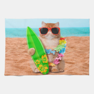 Mooie surferkat op het strand theedoek