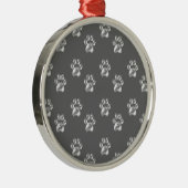 Mooie trendy paw-patroon op donkergrijs metalen ornament (Rechts)