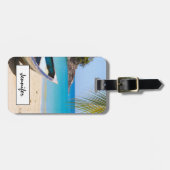 Mooie Tropische strand met een roeiboot Bagagelabel (Voorkant horizontaal)