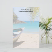 Mooie Tropische strand met een roeiboot Briefpapier (Staand voorkant)