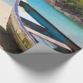 Mooie Tropische strand met een roeiboot Cadeaupapier (Hoek)