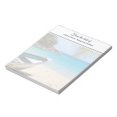 Mooie Tropische strand met een roeiboot Notitieblok (Linkerzijde)