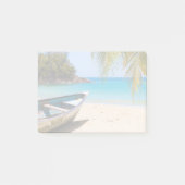 Mooie Tropische strand met een roeiboot Post-it® Notes (Voorkant)