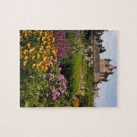 Mooie tuinen en beroemd kasteel in Schotland Legpuzzel (Horizontaal)
