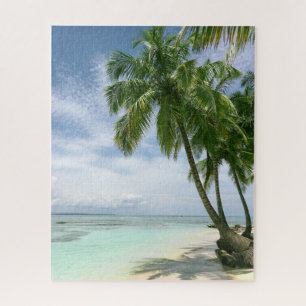 Mooie turquoise oceaan, zandstrand, palmbomen legpuzzel