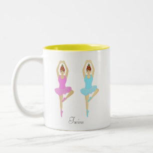 Mooie tweeling balletsdansers tweekleurige koffiemok