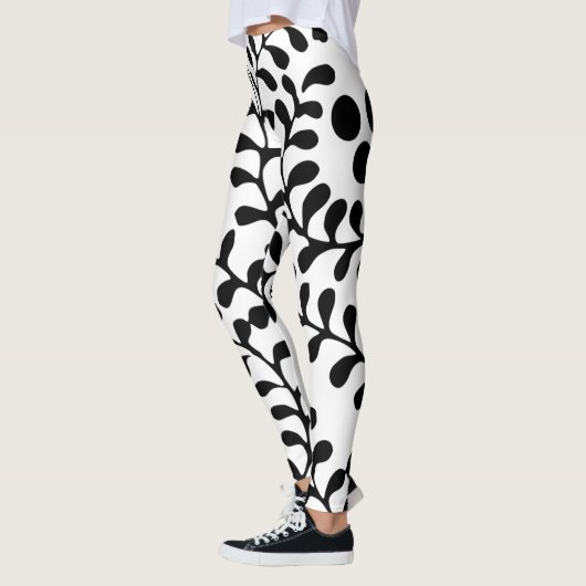 Mooie uitgewerkte zwart-witprint leggings (Links)