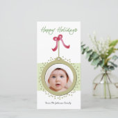 Mooie versiering met rode strik vakantie fotokaart feestdagenkaart (Staand voorkant)