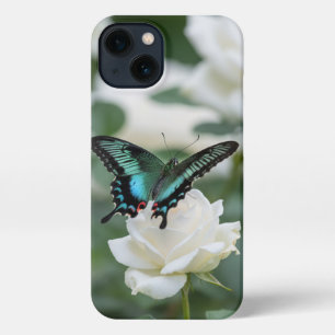 Mooie vlinder en witte rozen iPhone 13 hoesje