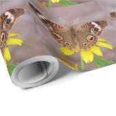 Mooie vlinder op gele bloem cadeaupapier (Rol Hoek)