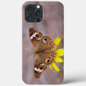 Mooie vlinder op gele bloem Case-Mate iPhone case (Achterkant)