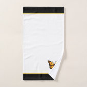 Mooie vlinder op zwart & wit monogram bad handdoek (Handdoek)