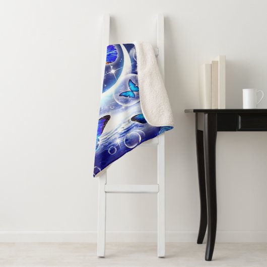 Mooie vlinder sherpa deken (In situ)