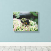 Mooie voedingbijen canvas afdruk (Insitu (Houten vloer))