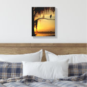 Mooie vogel zittend op schaduwboom canvas afdruk (Insitu (Slaapkamer))