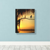Mooie vogel zittend op schaduwboom canvas afdruk (Insitu (Houten vloer))