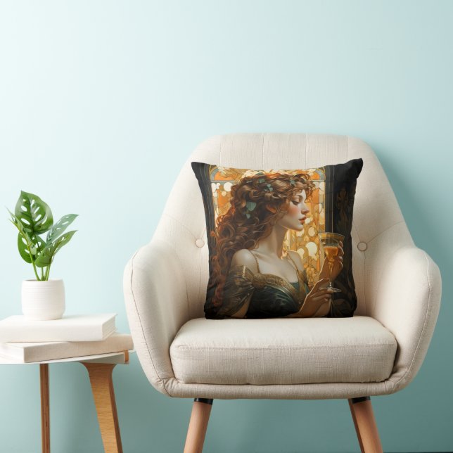 Mooie vrouw Art Nouveau Kussen (Stoel)