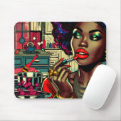 Mooie vrouw die lippenstift aandoet muismat (Met muis)