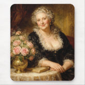 Mooie vrouw geposeerd met rozenboeket muismat (Voorkant)