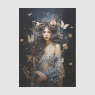 Mooie vrouw in jurk met vlinders tissuepapier