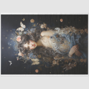 Mooie vrouw in  jurk met vlinders tissuepapier