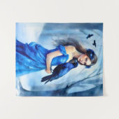 Mooie vrouw met een raaf, in een besneeuwd bos wandkleed (Voorkant (horizontaal))