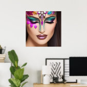 Mooie Vrouw met Jeweled Face Make-up Poster (Thuiskantoor)