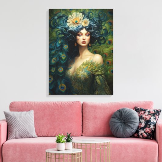 Mooie vrouw omringd door pauwenveren canvas afdruk (Insitu (Woonkamer))
