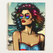 Mooie vrouw op het strand Comic Book Pop Art Planner (Voorkant)