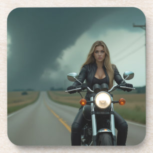 Mooie vrouw op motorfiets \ Tornado Bier Onderzetter