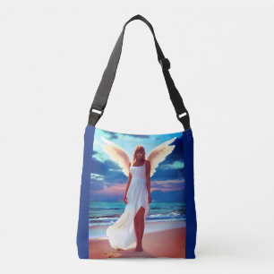 Mooie vrouwen met engelenvleugels op een strand crossbody tas