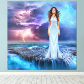 Mooie vrouwen staan op Ocean Rock Canvas Afdruk (Insitu (Houten vloer))