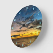 Mooie wandklok in de buitenwand (Hoek)