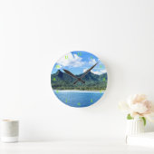 Mooie wandklok in de buitenwand (Huis)