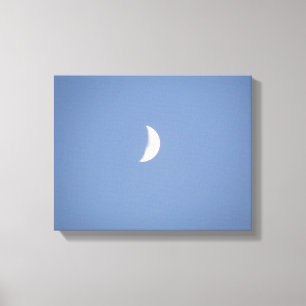 Mooie Wasgroeiende Halvemaan in Daglicht Canvas Afdruk