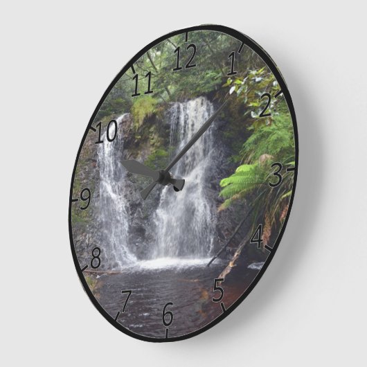 Mooie waterval grote klok (Hoek)