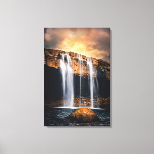 Mooie Waterval Landschap Canvas Afdruk (Voorkant)