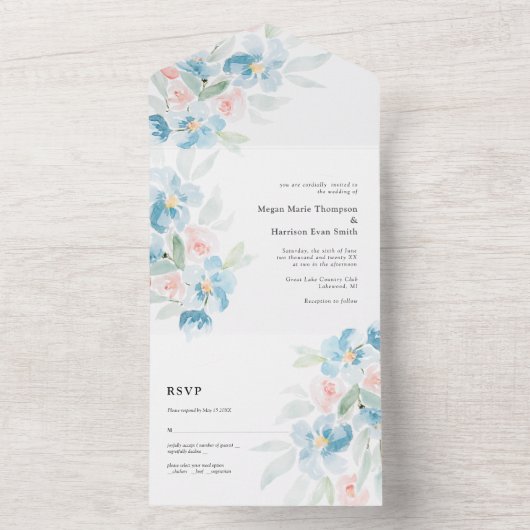 Mooie waterverf blozende rozen en blauwe bloemen  all in one uitnodiging (Binnen)