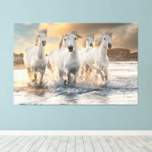 Mooie wilde paarden canvas afdruk (Insitu (Houten vloer))