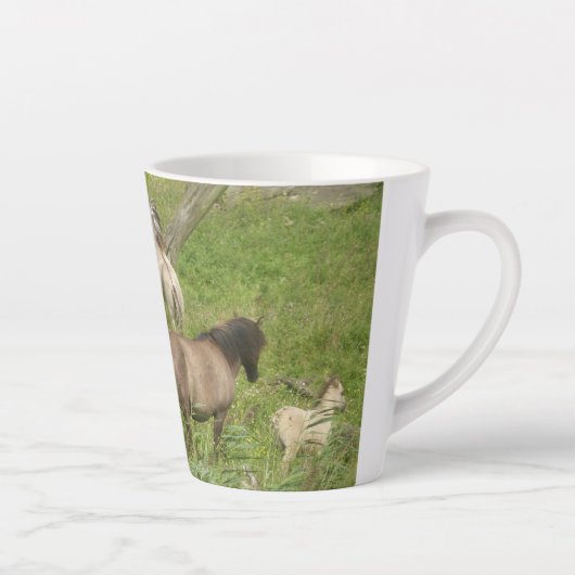 Mooie Wilde Paarden Latte Mok (Rechts)