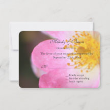 Mooie wilde roze roos bloem trouw RSVP kaart